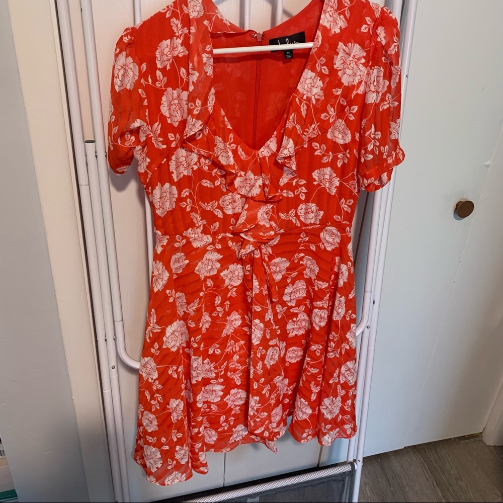 Lulu’s Red Short Sleeve Floral Dress